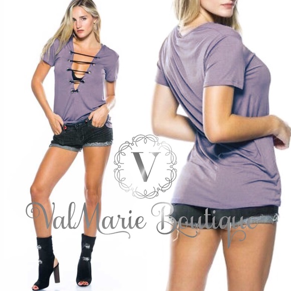 Dusty purple sexy plunging T-shirt top - Picture 2 of 2